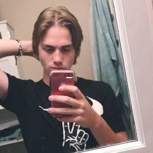 Meet your Posher, Cameron